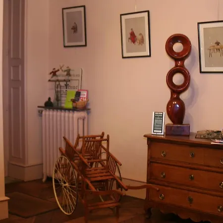 Logis De La Clef De Bois Nocleg ze śniadaniem Fontenay-le-Comte
